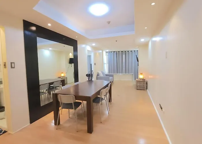 Appartement Alpha Grandview Malate 2004 *